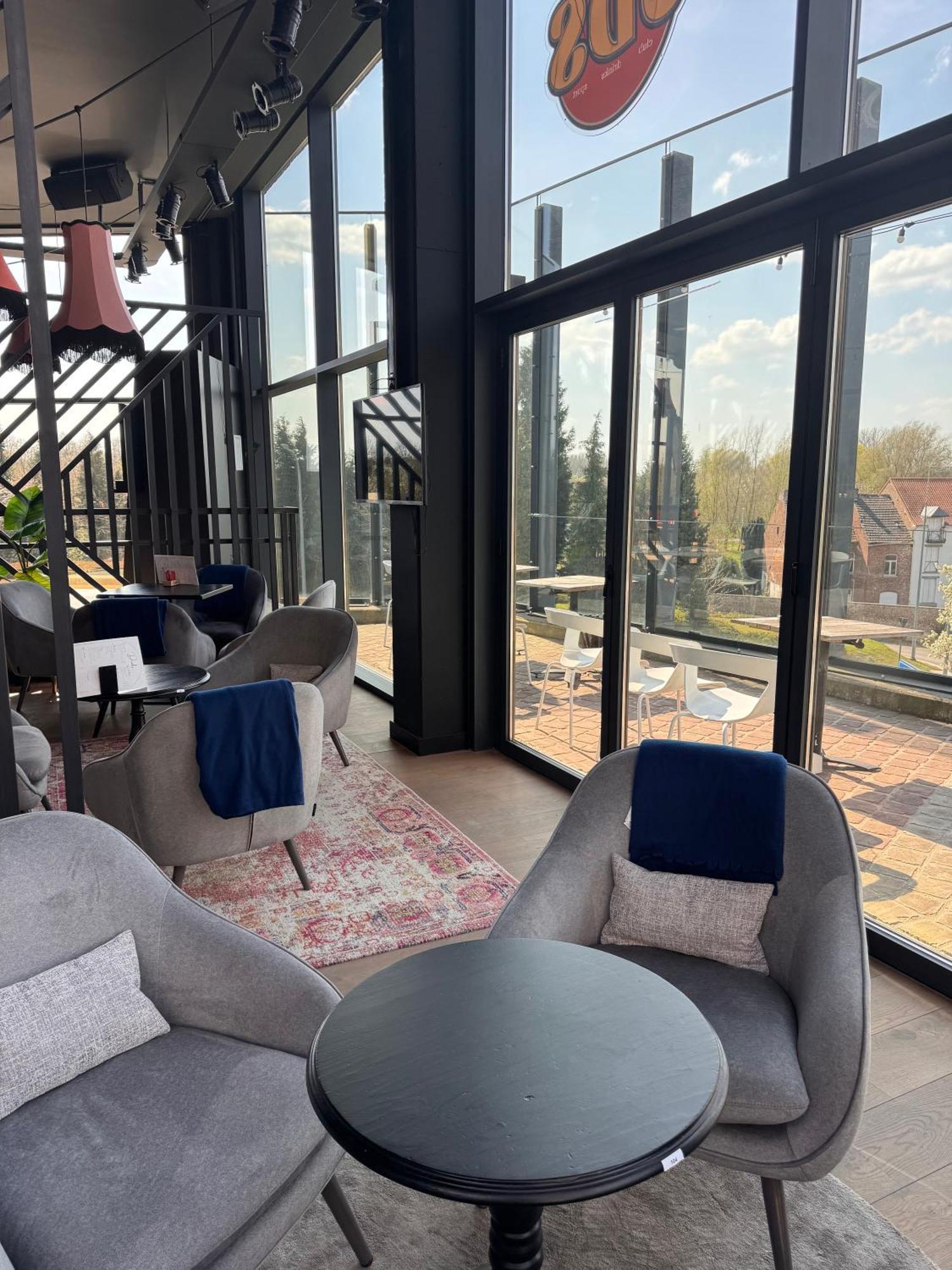 Hotel Stayen Sint-Truiden Ngoại thất bức ảnh